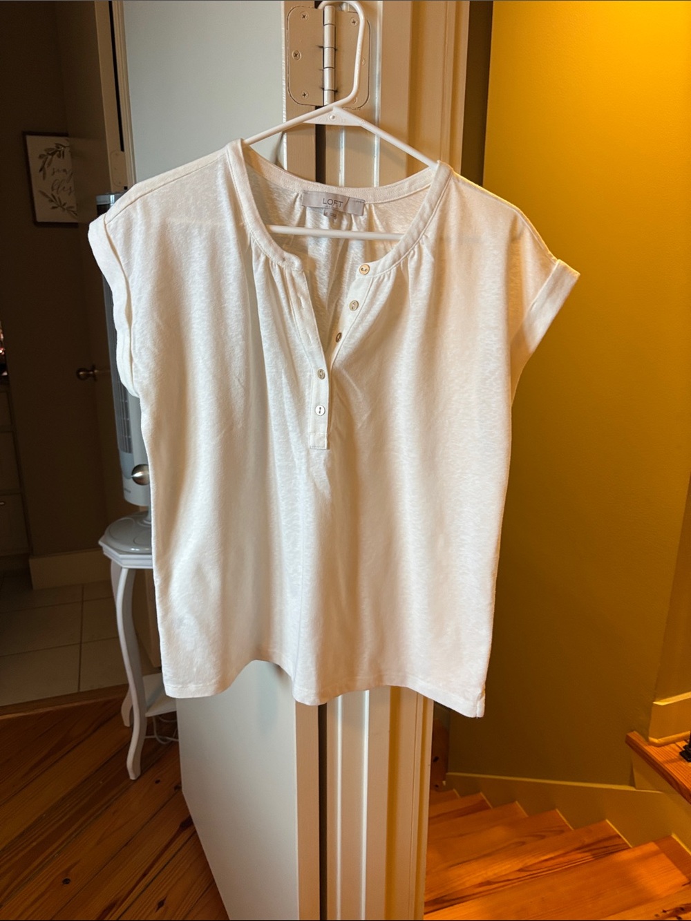 LOFT White Button-Front Cap Sleeve Henley Top